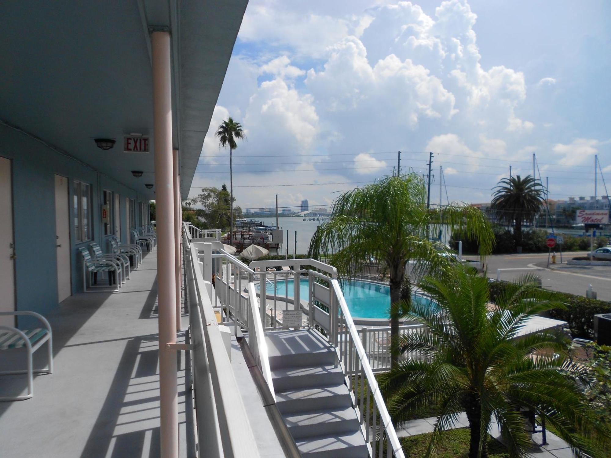 Sunrise Resort Motel South Clearwater Beach Exterior foto